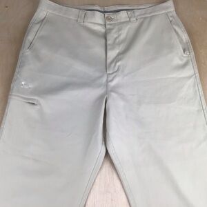 Under Armour Performance Mens Golf Chino Pants Sz 36R Beige